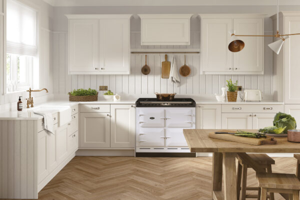 White shaker country style kitchen